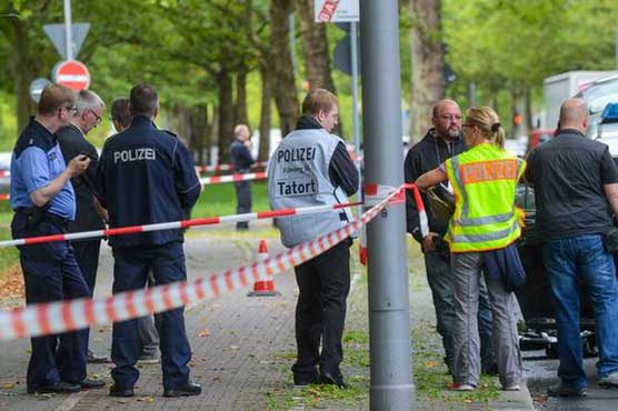 'Islamist' shot dead after stabbing German policewoman