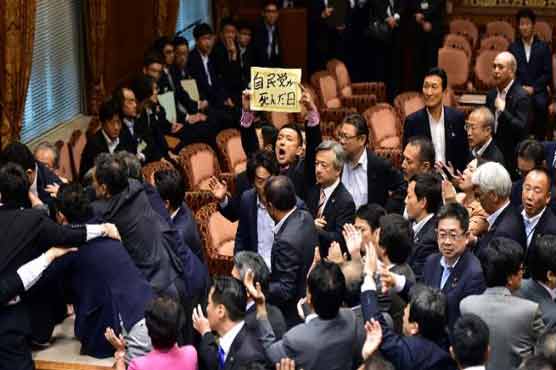 Japan set to pass security bills despite widespread anger