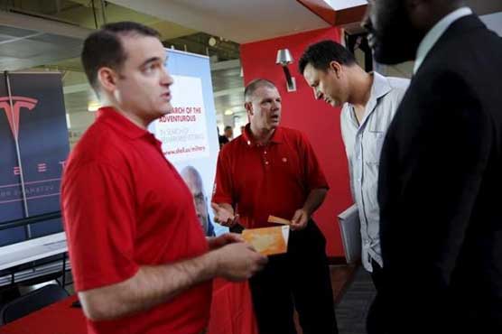 U.S. jobless claims at eight-week low; housing starts take breather