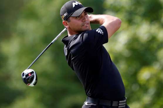 Golf: Red-hot day leads BMW Championship by four
