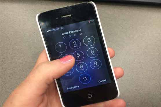 Man returns stolen phone 4 days later with note of apology