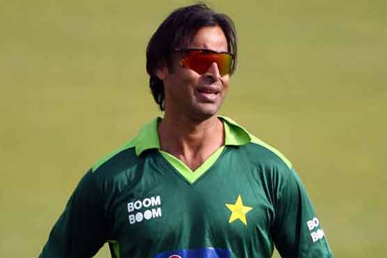 Shoaib Akhtar wants to guide returning Amir