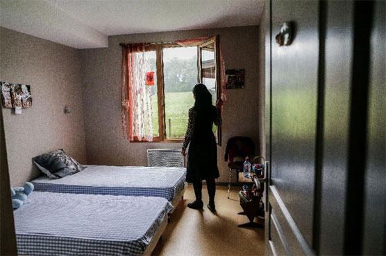 Dutch team launches free 'Airbnb' site for refugees