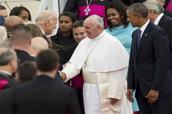 Obama to offer pope heartfelt White House welcome 