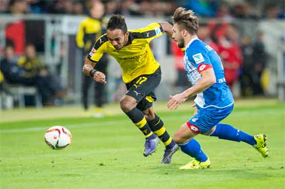 Football: Dortmund drop first points to leave Bayern top