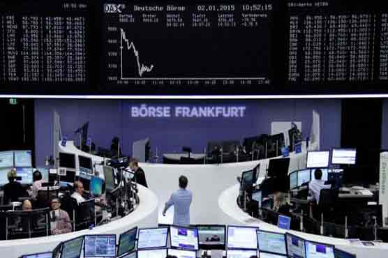 European stocks resume fall