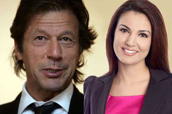Showing no mercy, Reham takes on Imran's bowling in friendly match
