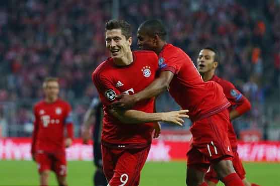 Football: Lewandowski nets hat-trick as Bayern crush Dinamo