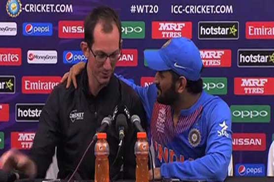 Dhoni laughs off retirement talk after T20 exit