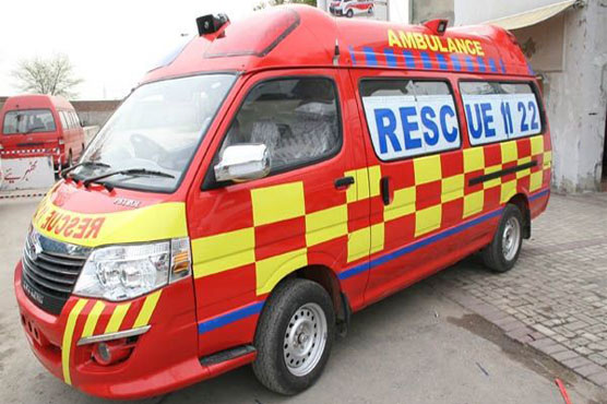 Car-truck collision in Jhang claims seven lives, injures 14