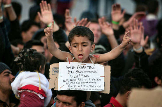 First wave of migrants returned to Turkey under EU deal