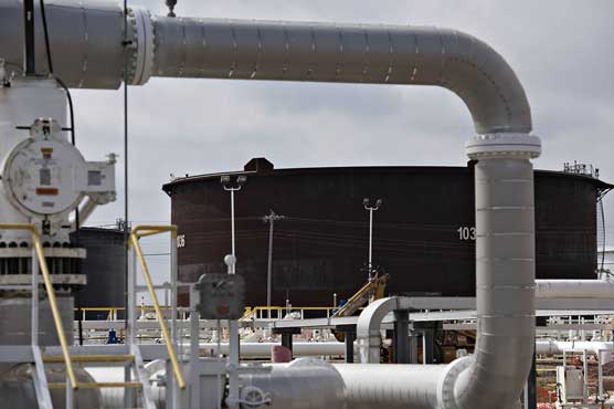 Oil prices extend gains on US inventory data