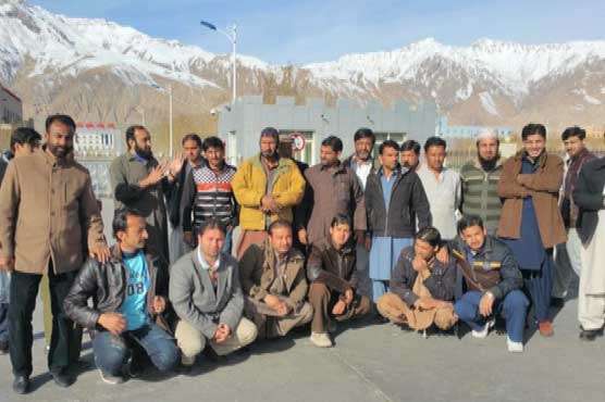 45 Pakistanis stranded in China as Shahrah-e-Resham blocked due to landsliding