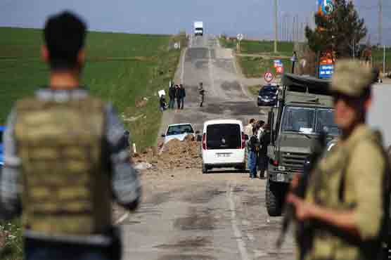 Six soldiers, 30 militants killed in southeast Turkey: security sources