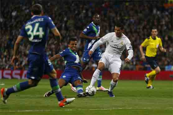 Madrid reaches Champions League semis with Ronaldo hat trick