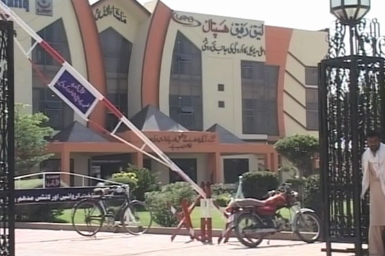 40 labourers fall unconscious after gas leakage in Multan factory