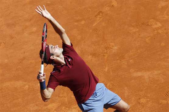 Federer dominant, Murray struggles at Monte Carlo
