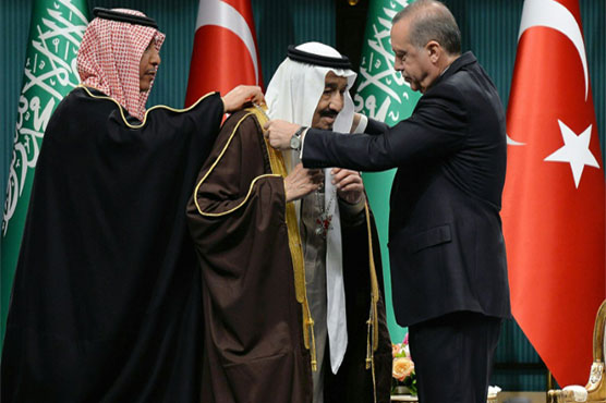 Erdogan hosts Istanbul summit in quest for Islamic unity 