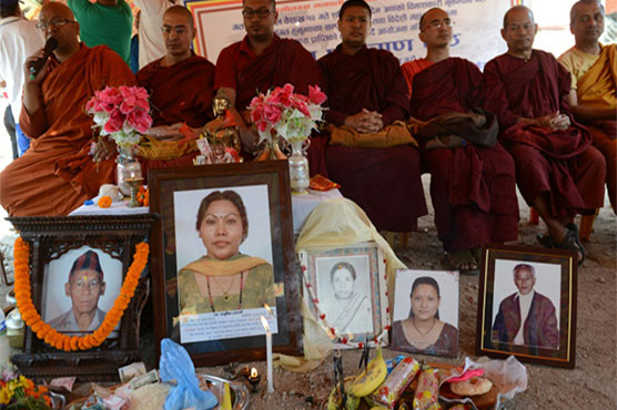 Nepal marks one year since quake as frustration mounts 