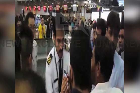 200 passengers of private airline stranded at China's Guangzhou airport 