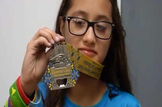 12-year-old girl runs NY half-marathon by mistake