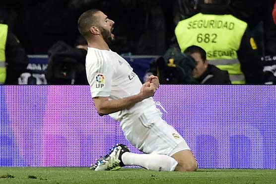 Football: Benzema suffers hamstring strain, doubt for City return