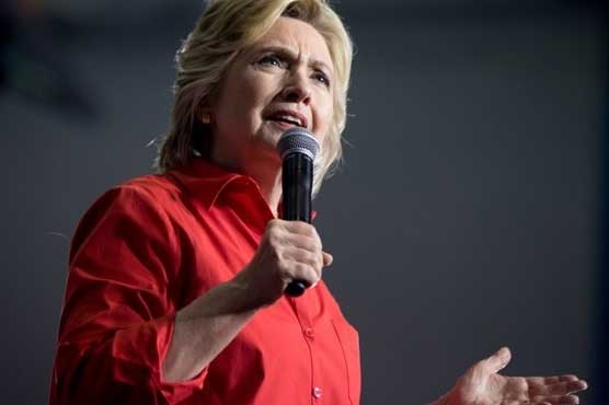 Trump's Russia praise raises 'security issues': Clinton