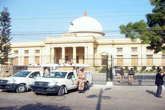 SC summons reports from sessions judges in Karachi billboards case