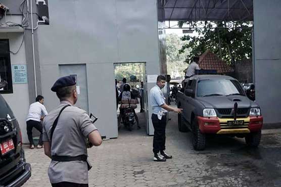 Convicts in the dark for hours about Indonesia execution reprieve