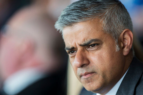 London mayor Sadiq Khan urges calm and vigilance after knife attack