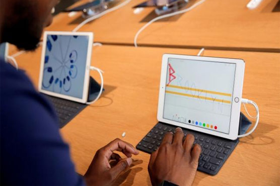 Apple offers big cash rewards for help finding security bugs