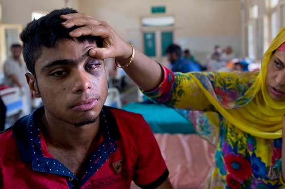 Sartaj Aziz asks 'Doctors without Frontiers' to provide Medical assistance in IOK