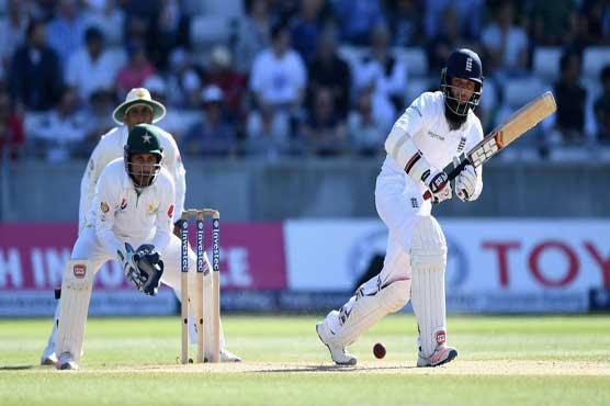 Bairstow and Moeen bring England in safe zone