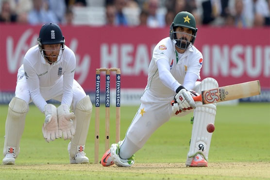 Reverse-swing left Pakistan batsmen clueless, says Misbah