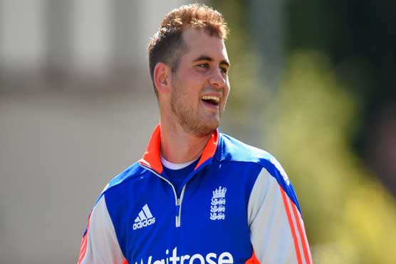 Alex Hales happy to refund the fan