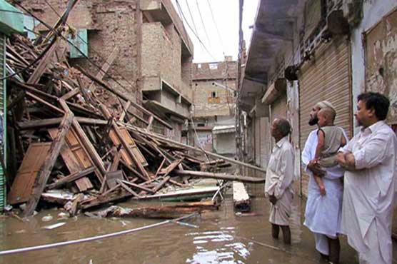 Two dead, 42 injured as heavy rain lashes Bannu