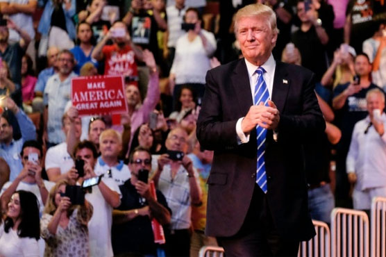 Clinton, Obama are IS group's 'founders': Trump 