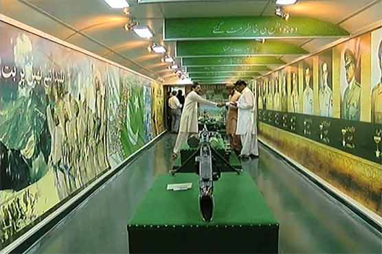 Islamabad: Azadi Train on its way with 2 special ISPR bogies