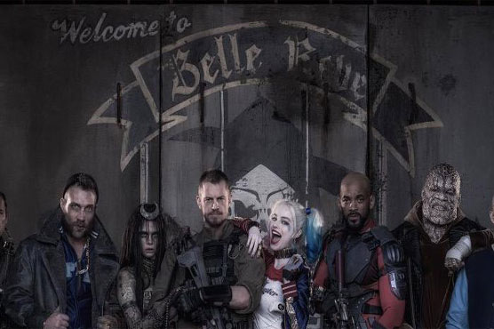 'Suicide Squad' stays alive, topping box office for a second week