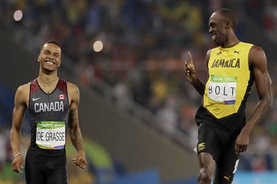 Olympics: Bolt fires into 200m final, Gatlin out