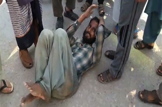 Child kidnapper caught red-handed in Gujranwala