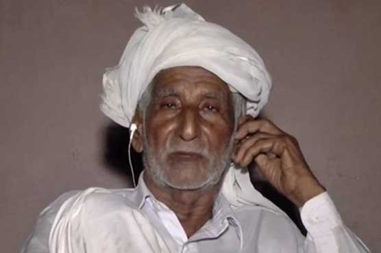 Father submits plea in court for return of Qandeel's hand bag