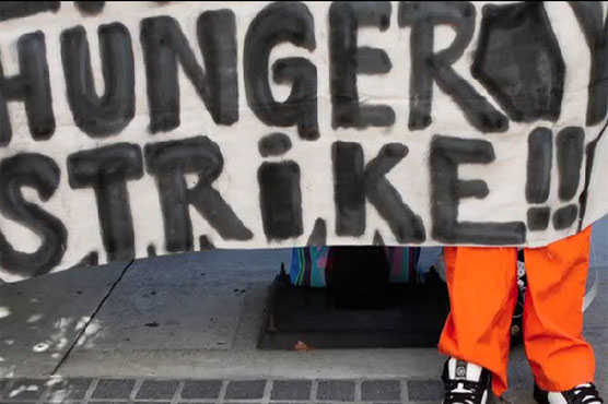 Pakistani man goes on hunger strike after being served with pork in Yokohama