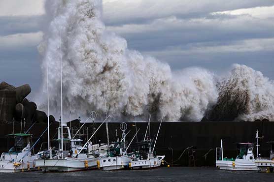 Hundreds of flights grounded as typhoon nears Japan