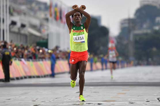 Ethiopian olympics runner does not go back to country