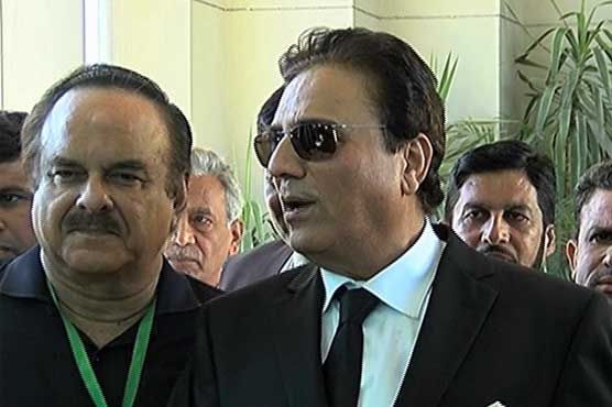 Panama leaks: PTI moves plea in SC, seeks PM's disqualification