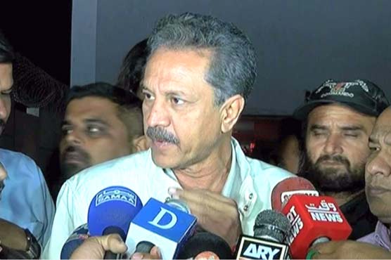 Waseem Akhtar vows to serve Karachi despite limited resources
