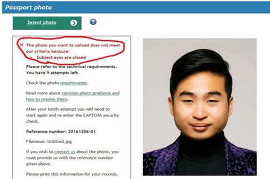 New Zealand passport robot tells applicant of Asian descent to open eyes