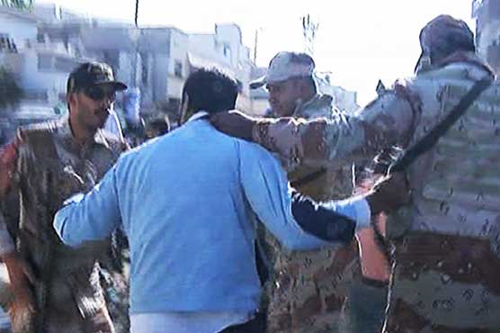 Situation tense in Karachi's Azizabad, Rangers detain several MQM London workers