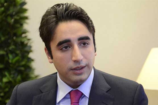 Can't keep up with 'U-turns', makes one's head spin: Bilawal